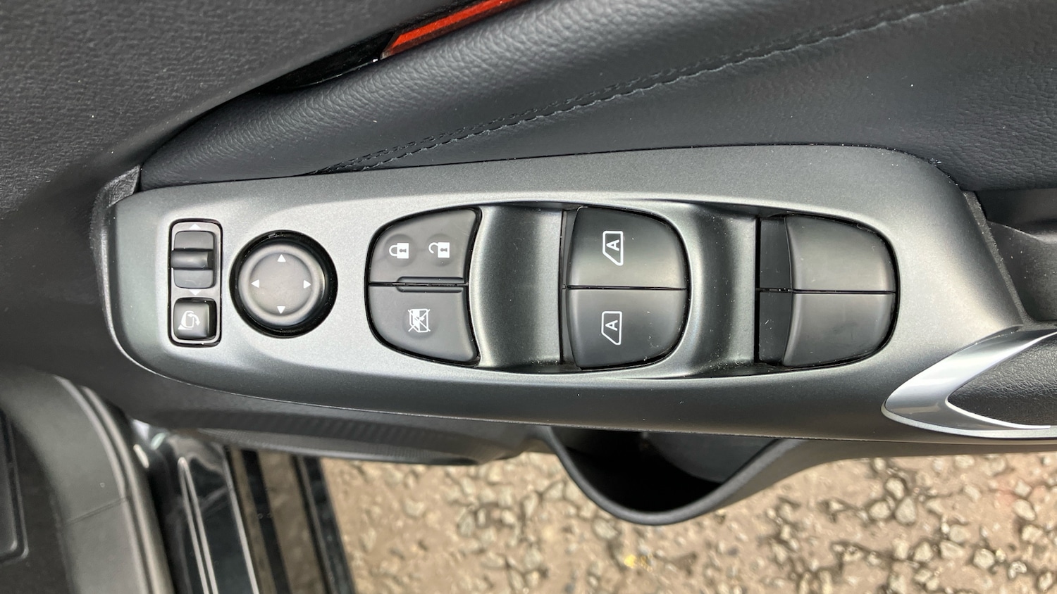 Used Nissan Juke 2024 for sale - 76156540: Photo 29