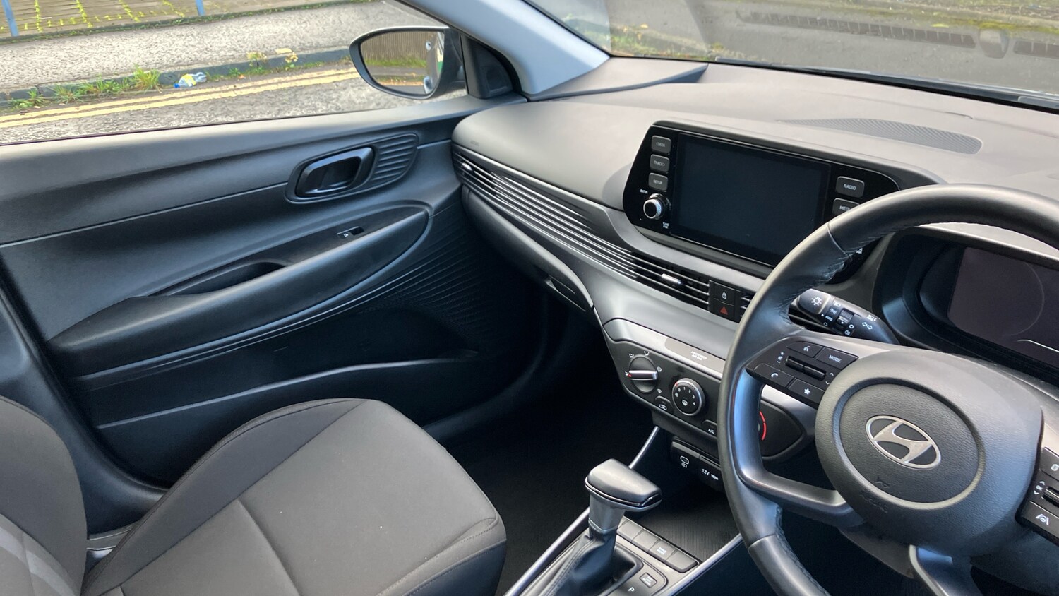 Used Hyundai i20 2024 for sale - 76352918: Photo 14