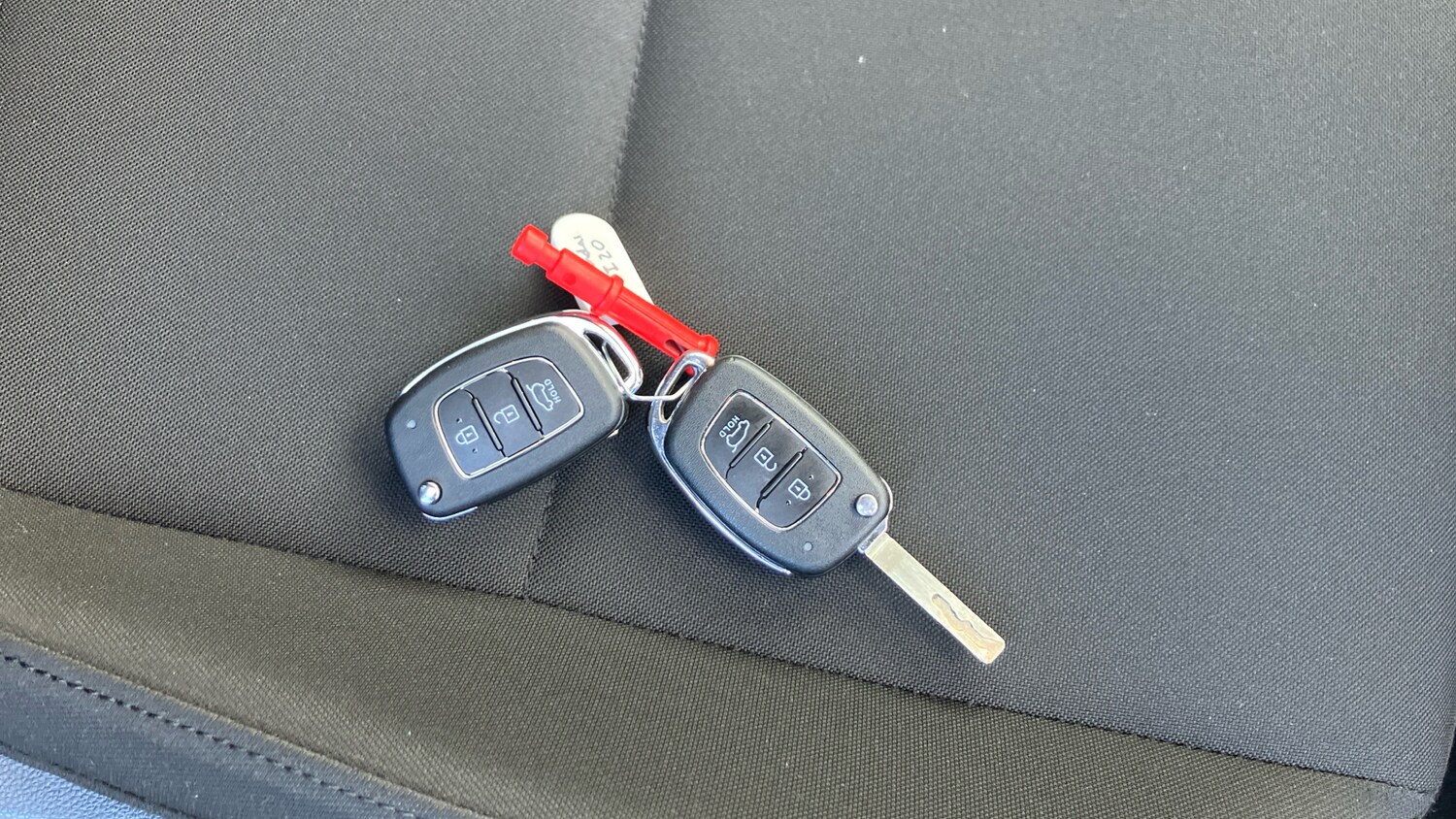 Used Hyundai i20 2024 for sale - 76352918: Photo 20