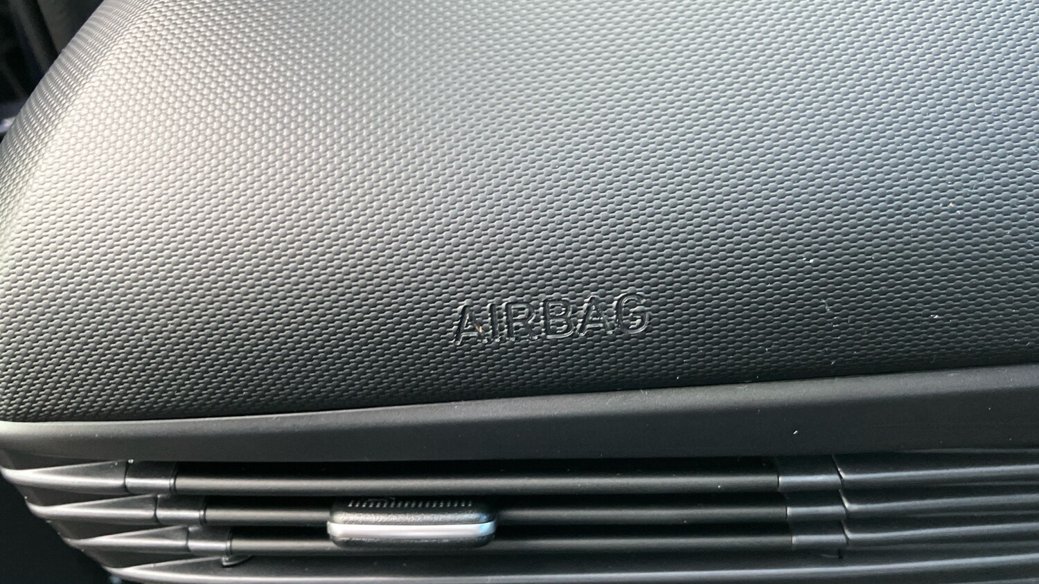 Used Hyundai i20 2024 for sale - 76352918: Photo 33