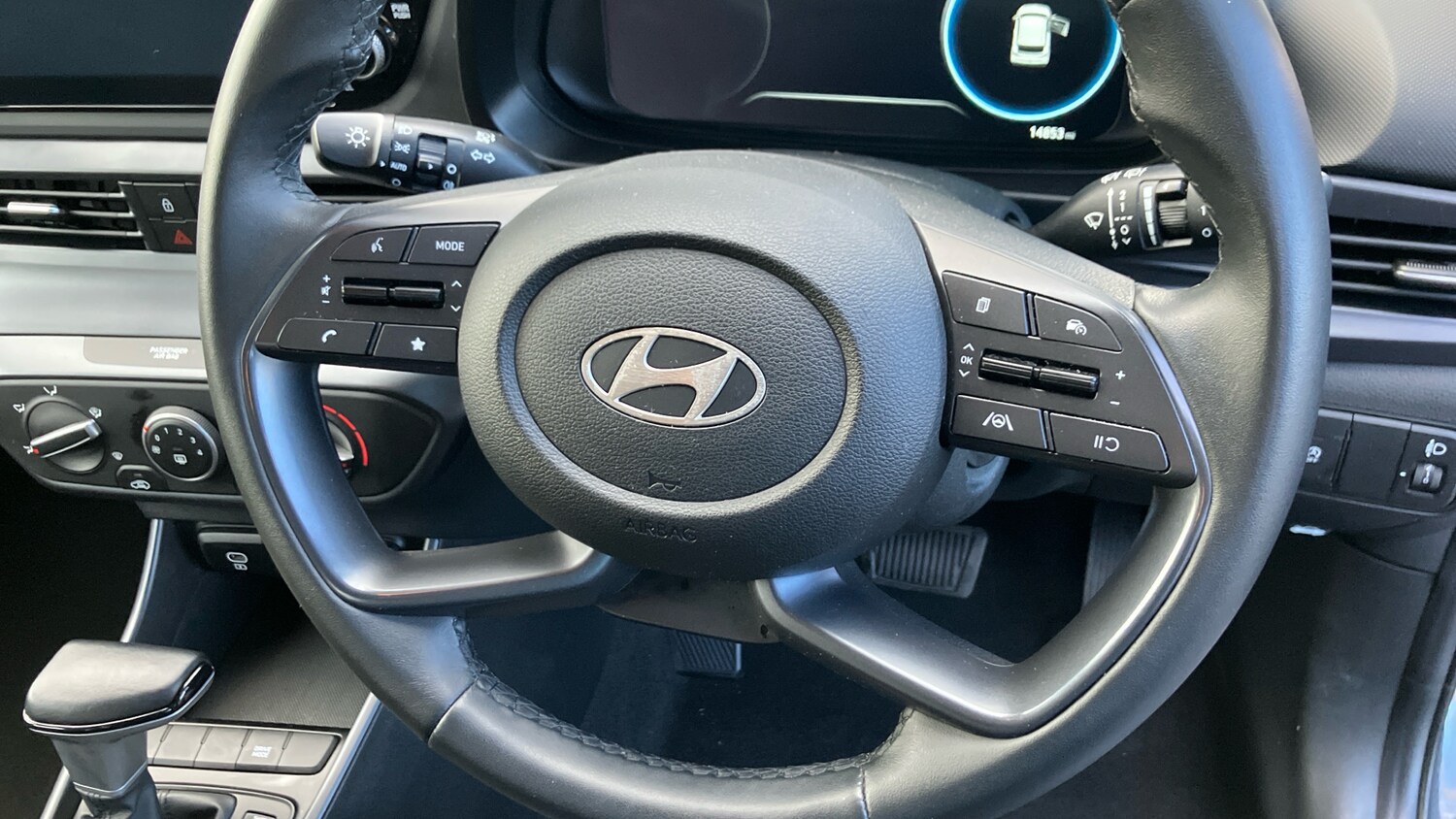 Used Hyundai i20 2024 for sale - 76352918: Photo 36