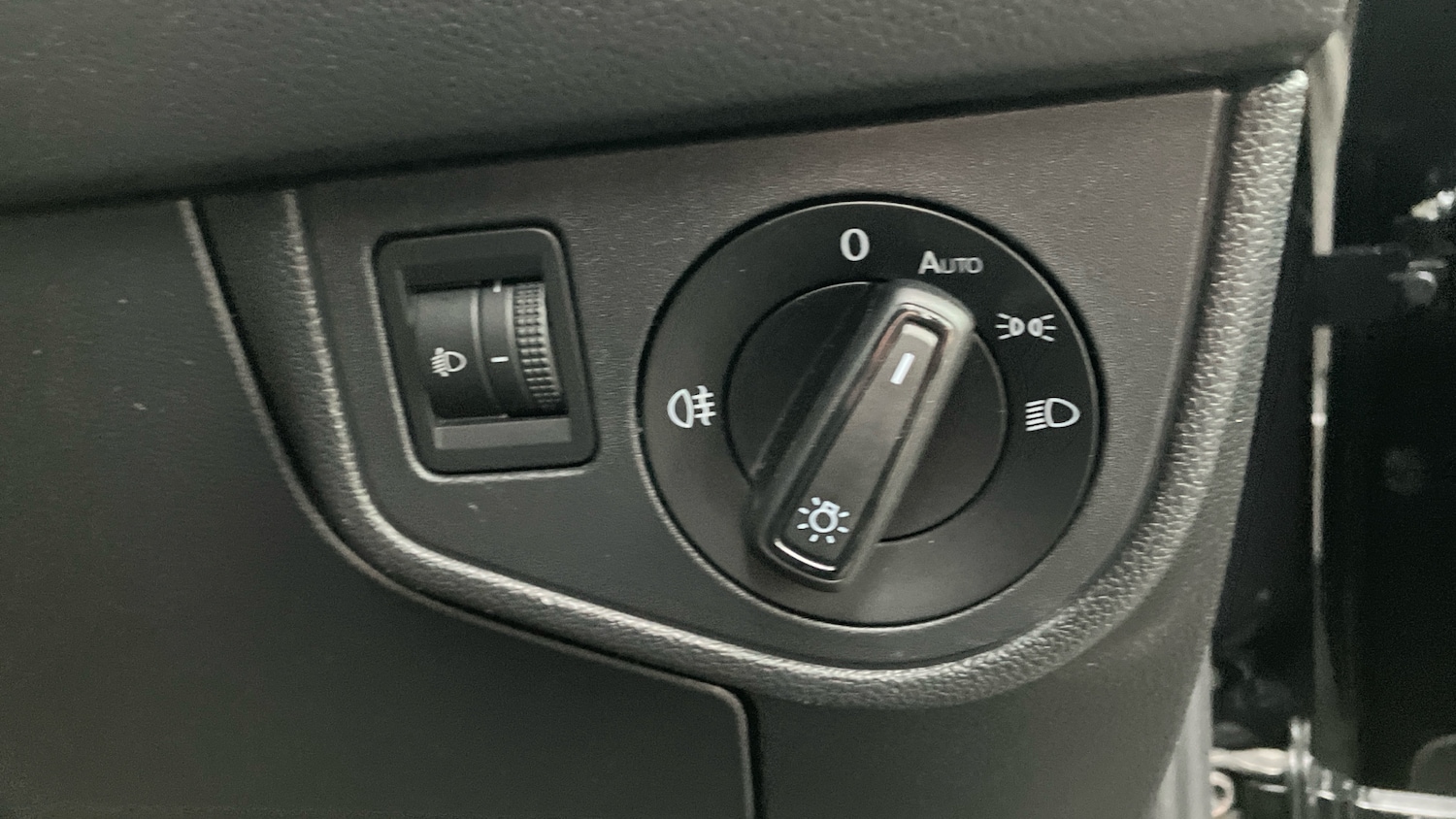 Used Volkswagen Polo 2019 for sale - 77213308: Photo 36