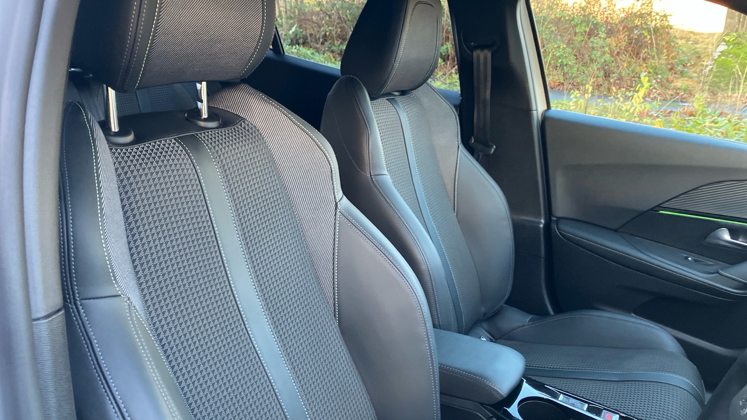 Used Peugeot 2008 2020 for sale - 77038754: Photo 30