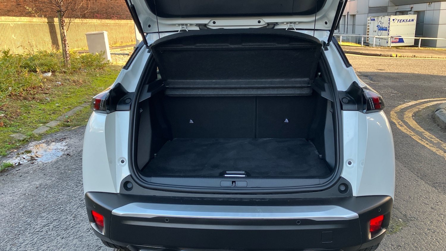 Used Peugeot 2008 2020 for sale - 77038754: Photo 4