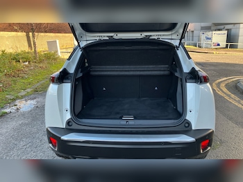 Used Peugeot 2008 2020 for sale - 77038754: Photo