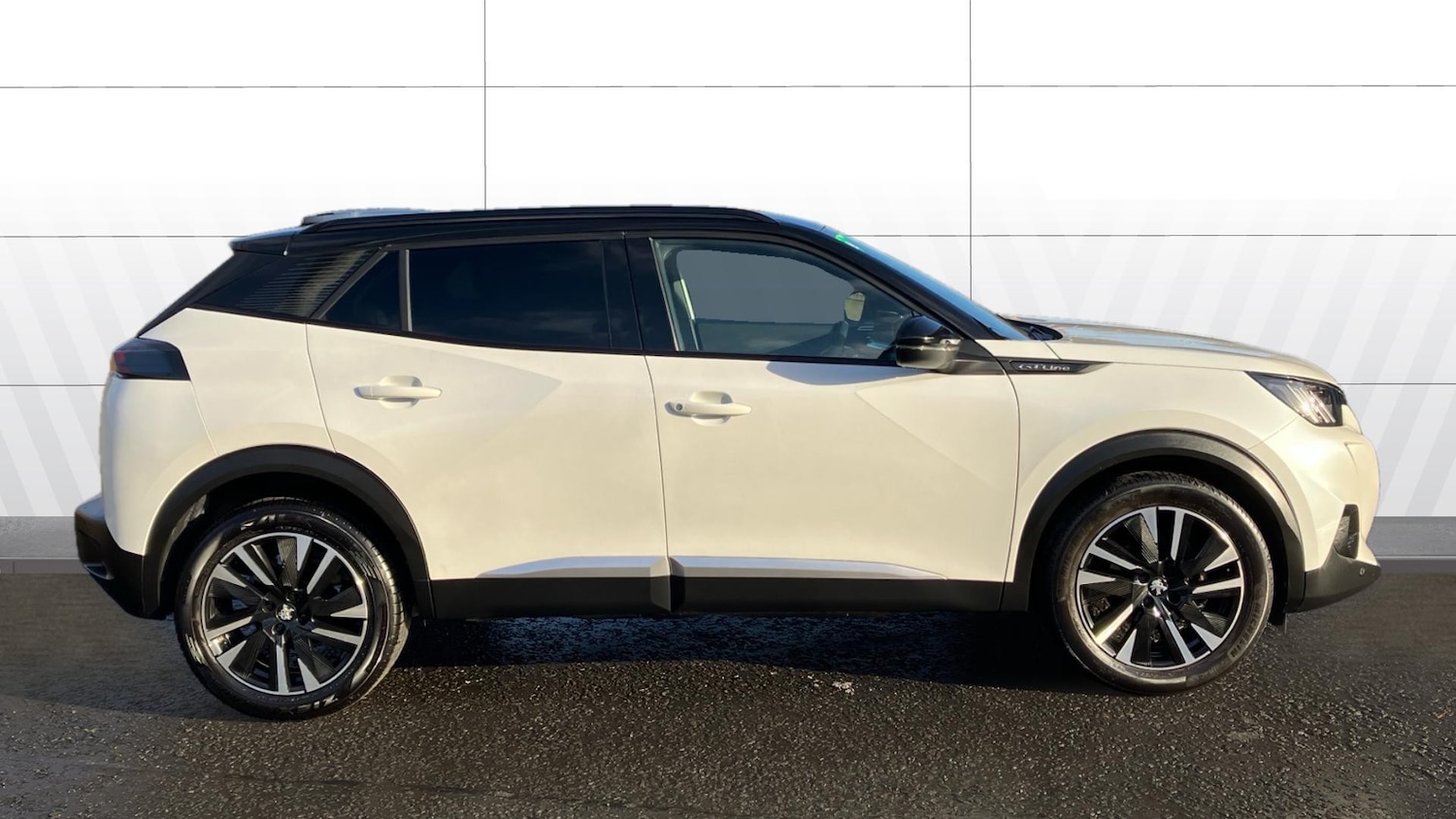 Used Peugeot 2008 2020 for sale - 77038754: Photo 5