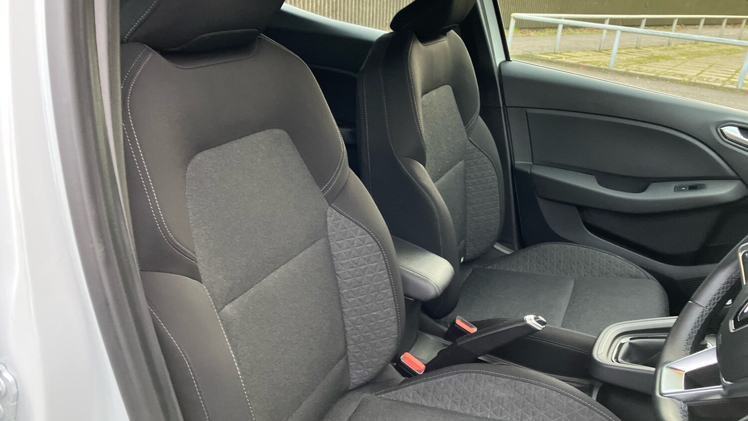 Used Renault Clio 2022 for sale - 78150573: Photo 25