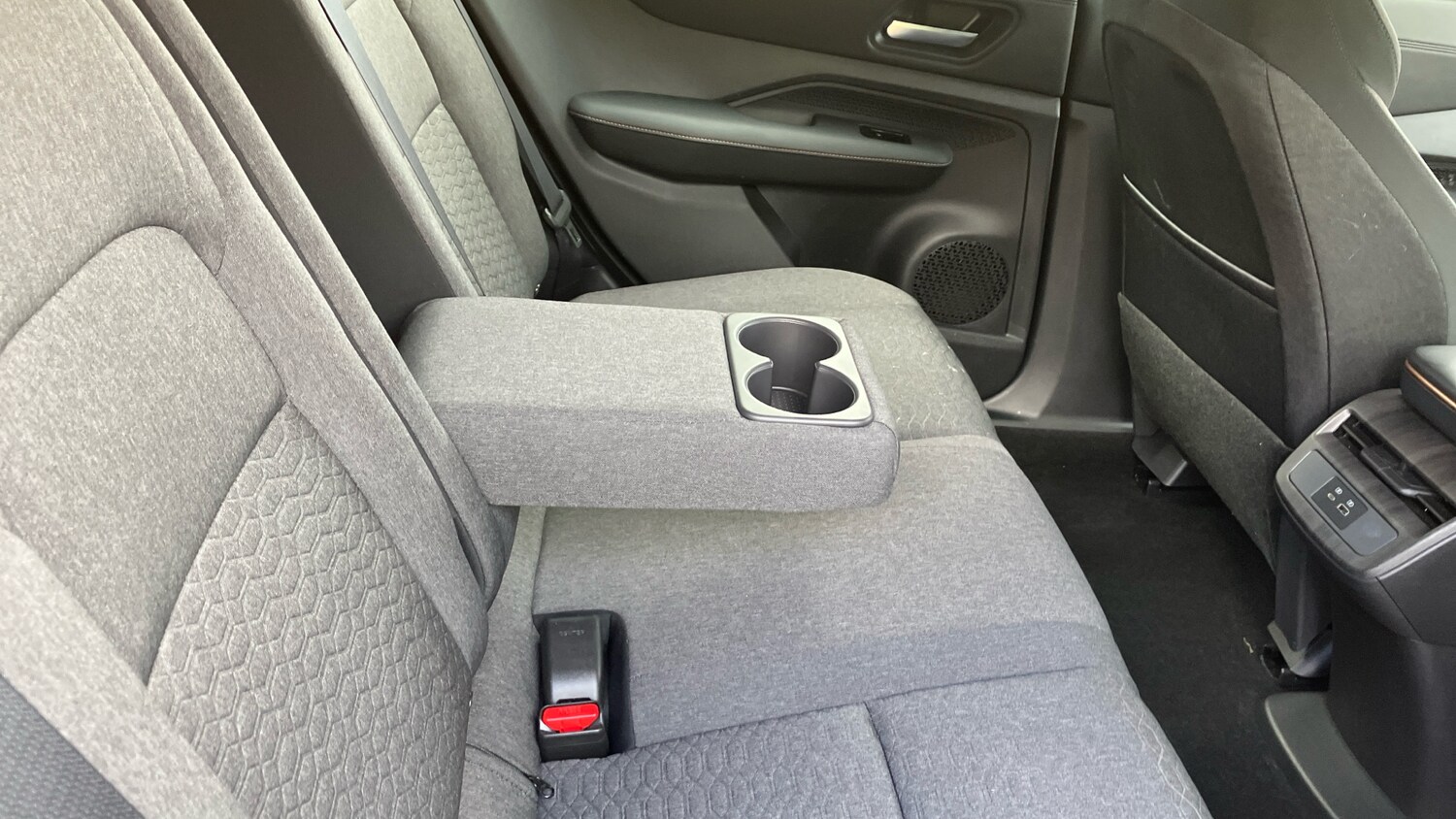 Used Nissan ARIYA 2024 for sale - 77353493: Photo 36