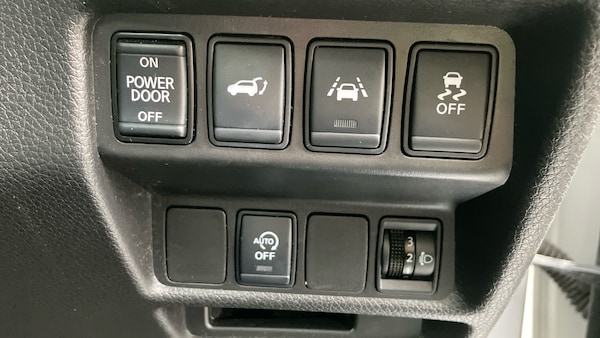 Used Nissan X-Trail 2018 for sale - 76329884: Photo 41