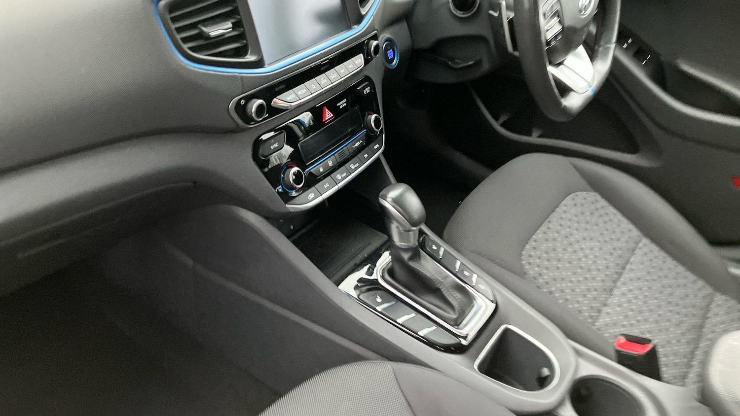 Used Hyundai IONIQ 2017 for sale - 76831517: Photo 13