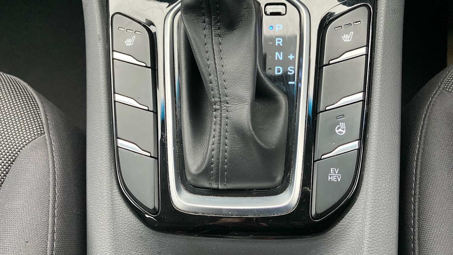 Used Hyundai IONIQ 2017 for sale - 76831517: Photo 50