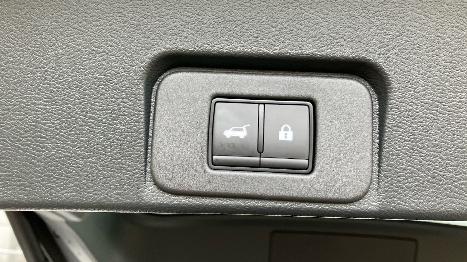 Used Nissan X-Trail 2025 for sale - 77046170: Photo 39