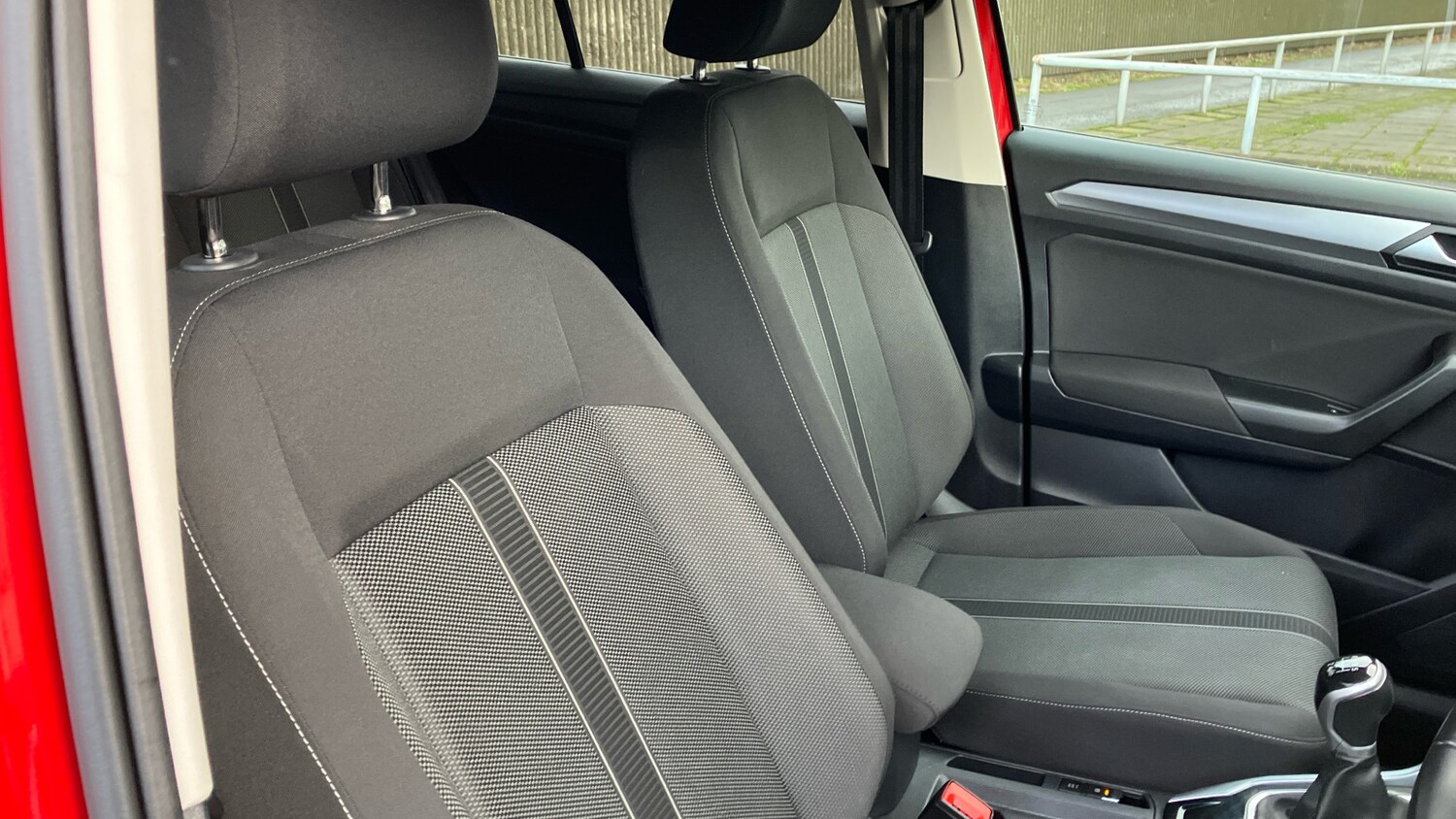 Used Volkswagen T-Roc 2022 for sale - 77404512: Photo 26