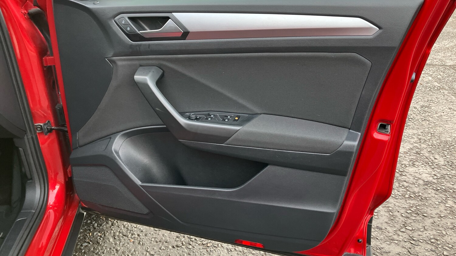 Used Volkswagen T-Roc 2022 for sale - 77404512: Photo 30