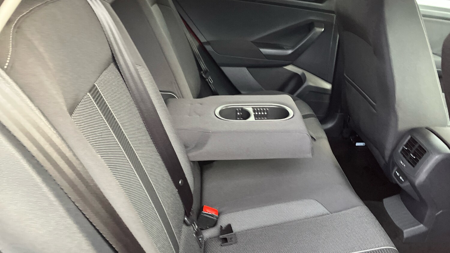 Used Volkswagen T-Roc 2022 for sale - 77404512: Photo 33