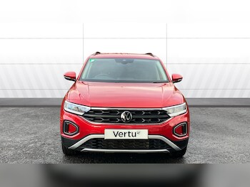 Used Volkswagen T-Roc 2022 for sale - 77404512: Photo