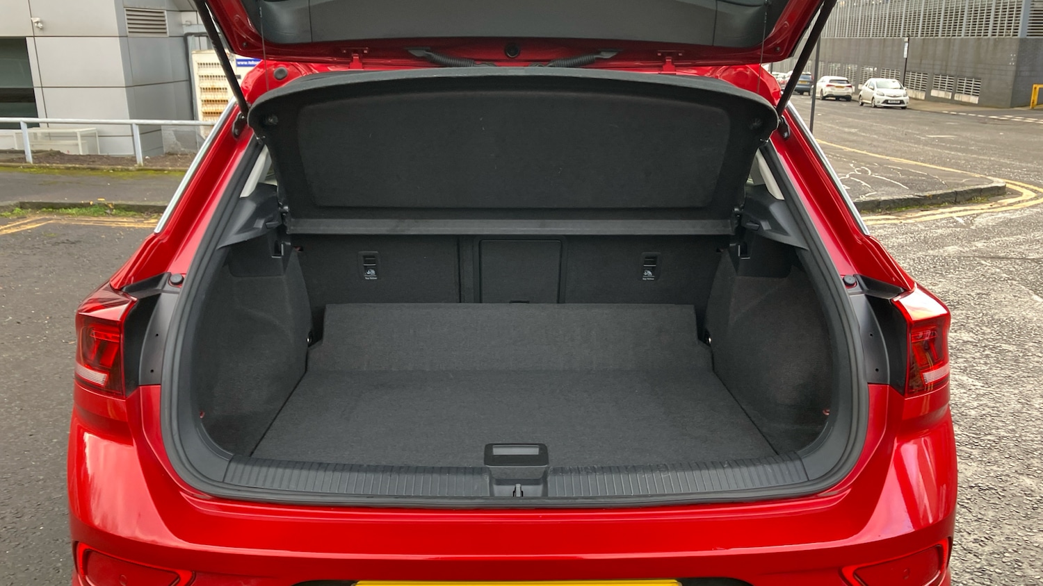 Used Volkswagen T-Roc 2022 for sale - 77404512: Photo 4