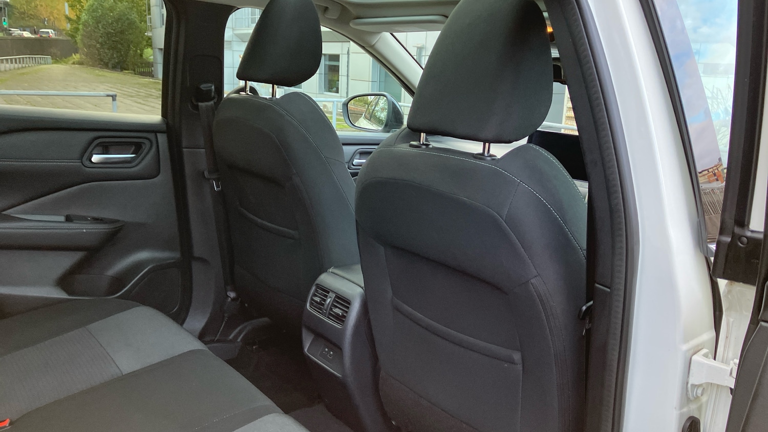 Used Nissan Qashqai 2023 for sale - 76532562: Photo 33