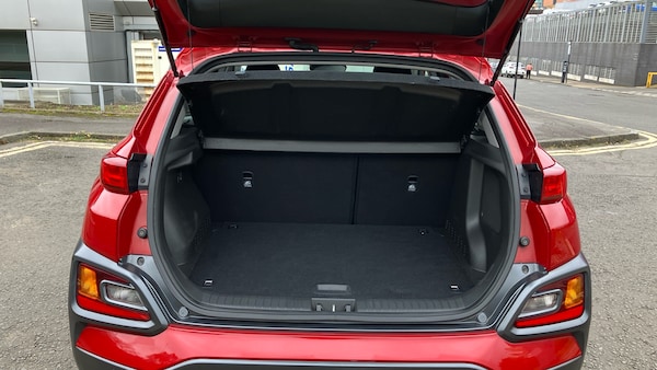Used Hyundai KONA 2021 for sale - 76234620: Photo 4