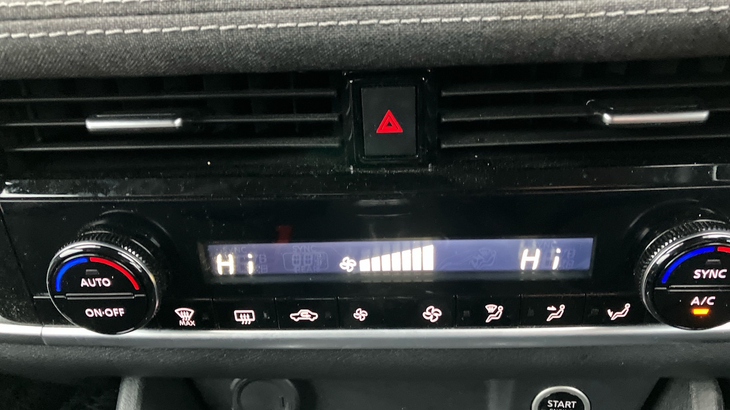 Used Nissan Qashqai 2024 for sale - 77114067: Photo 44