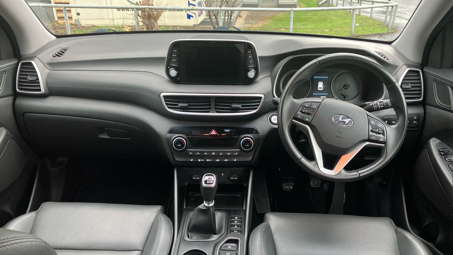 Used Hyundai TUCSON 2019 for sale - 76131126: Photo 10