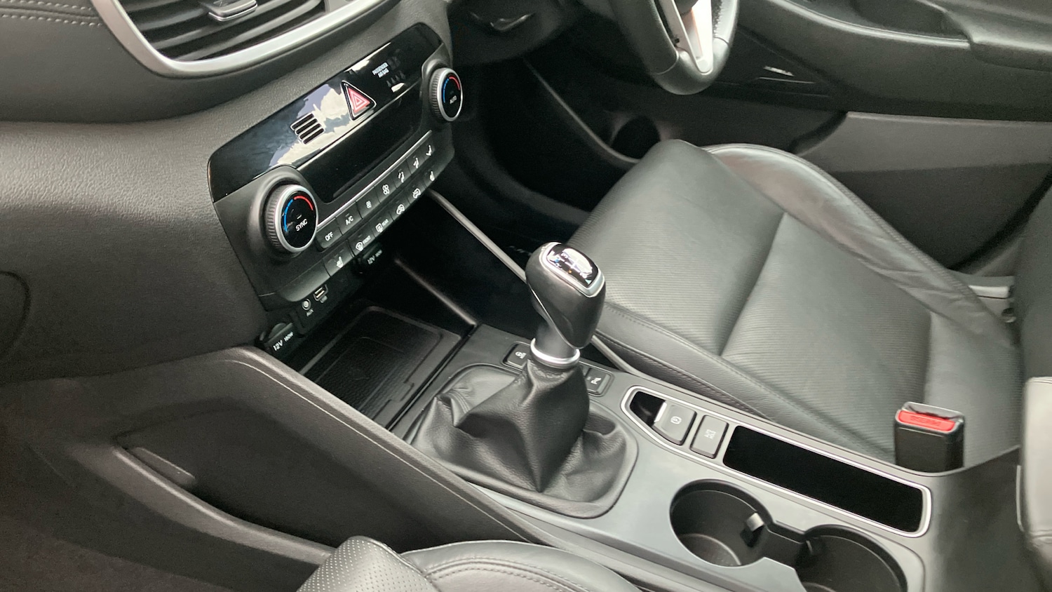 Used Hyundai TUCSON 2019 for sale - 76131126: Photo 13