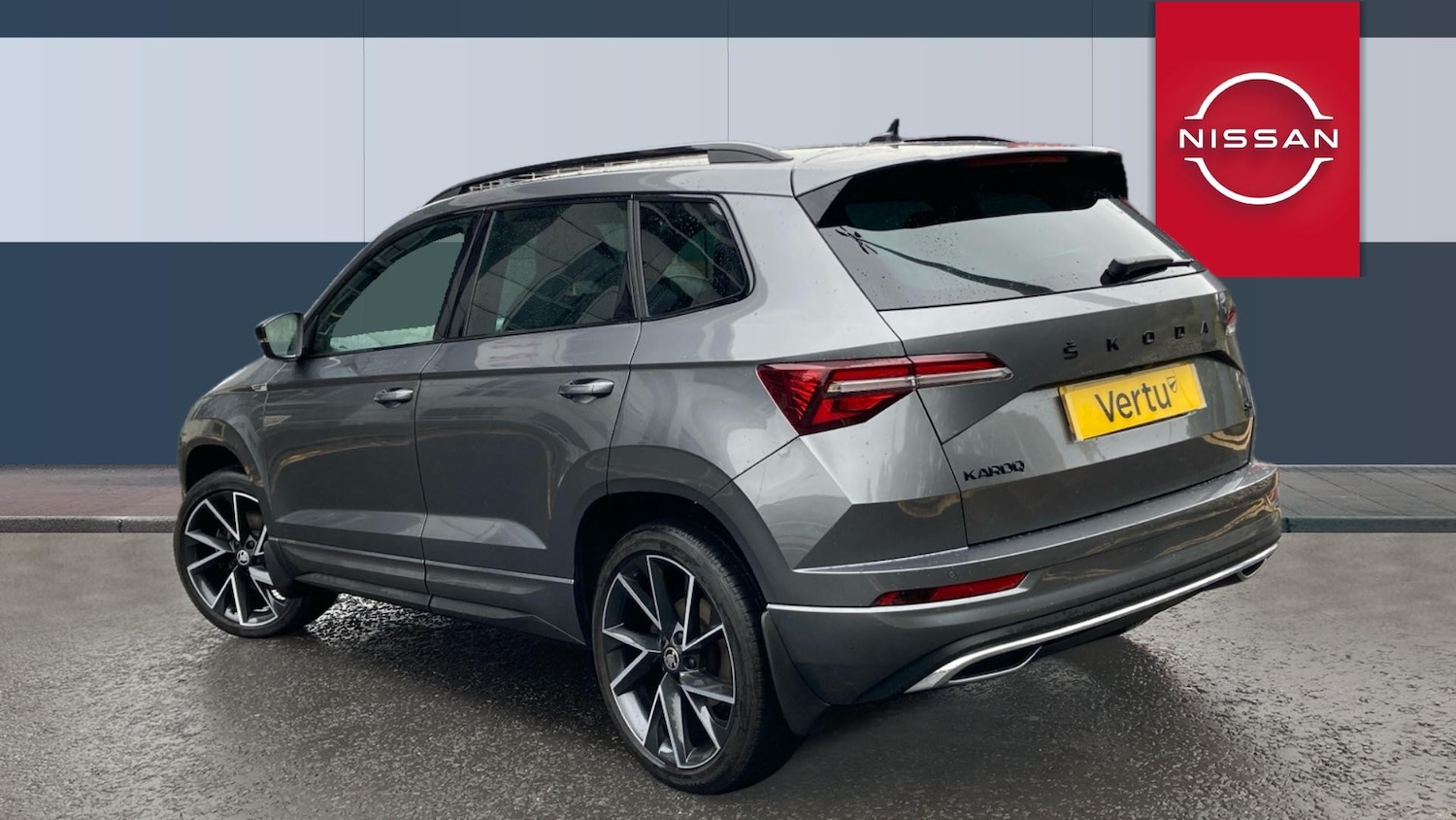 Used Skoda Karoq 2023 for sale - 76149139: Photo 2
