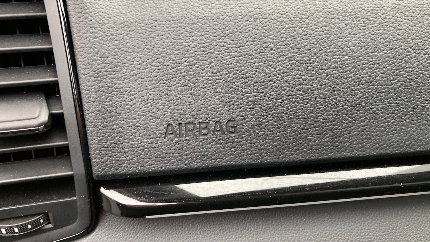 Used Skoda Karoq 2023 for sale - 76149139: Photo 42