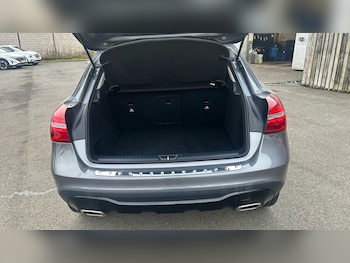 Used Mercedes-Benz GLA 2018 for sale - 78614463: Photo