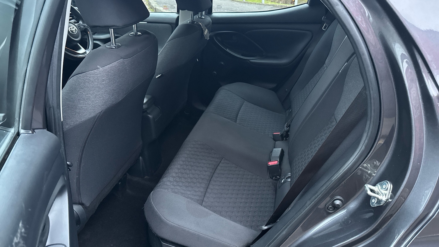 Used Toyota Yaris 2020 for sale - 77475512: Photo 16