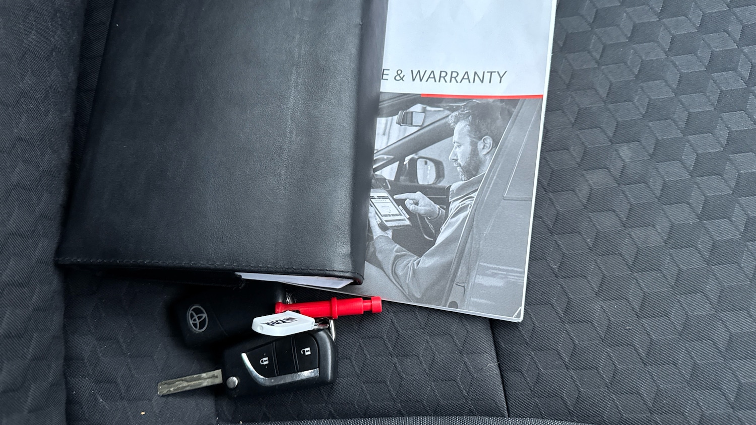 Used Toyota Yaris 2020 for sale - 77475512: Photo 19