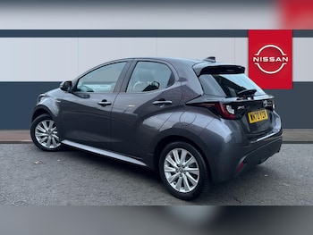 Used Toyota Yaris 2020 for sale - 77475512: Photo
