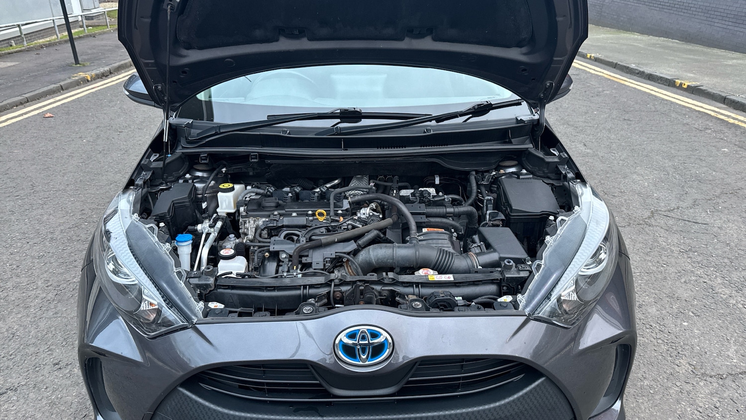 Used Toyota Yaris 2020 for sale - 77475512: Photo 8