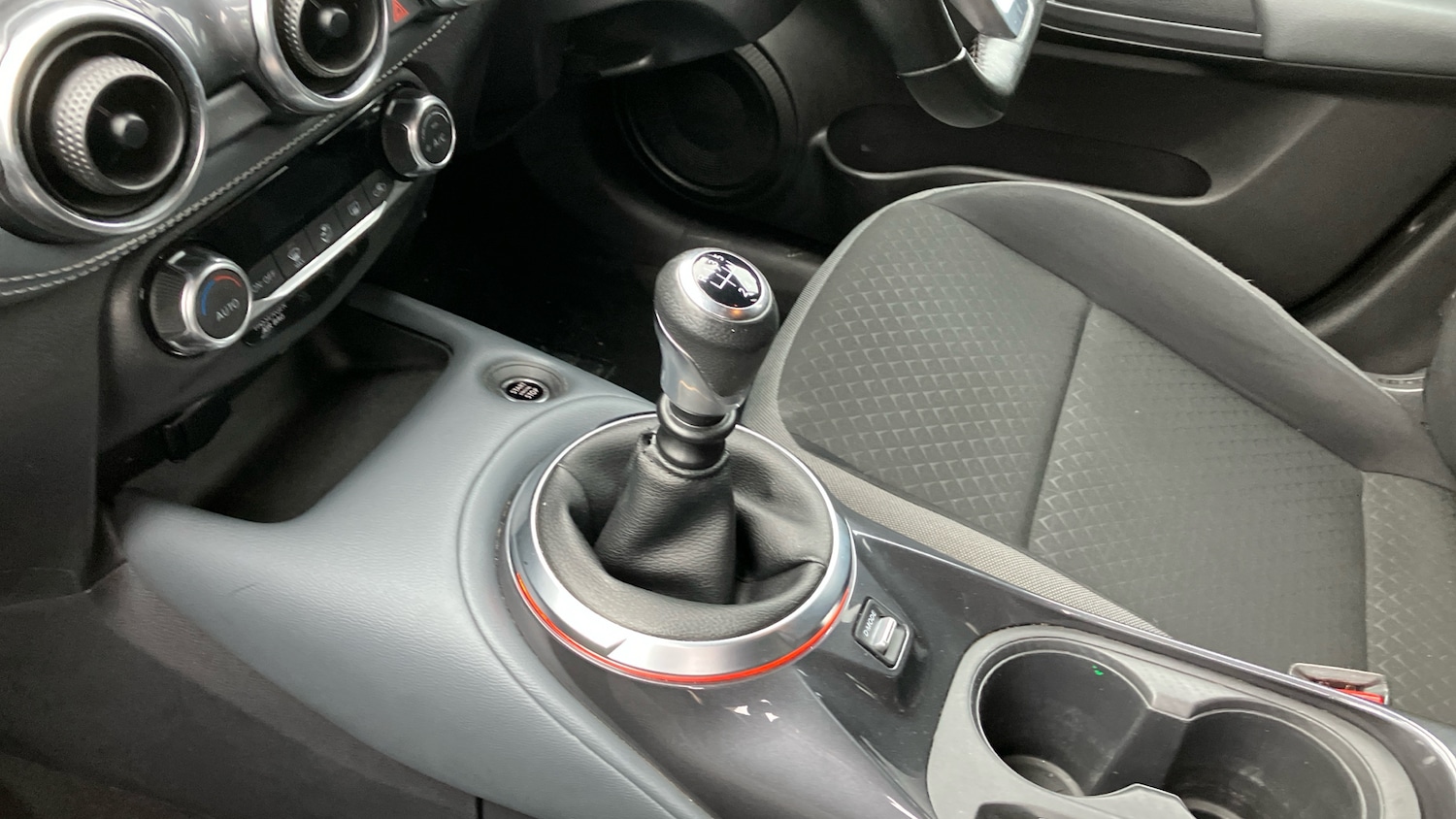 Used Nissan Juke 2020 for sale - 76198053: Photo 13