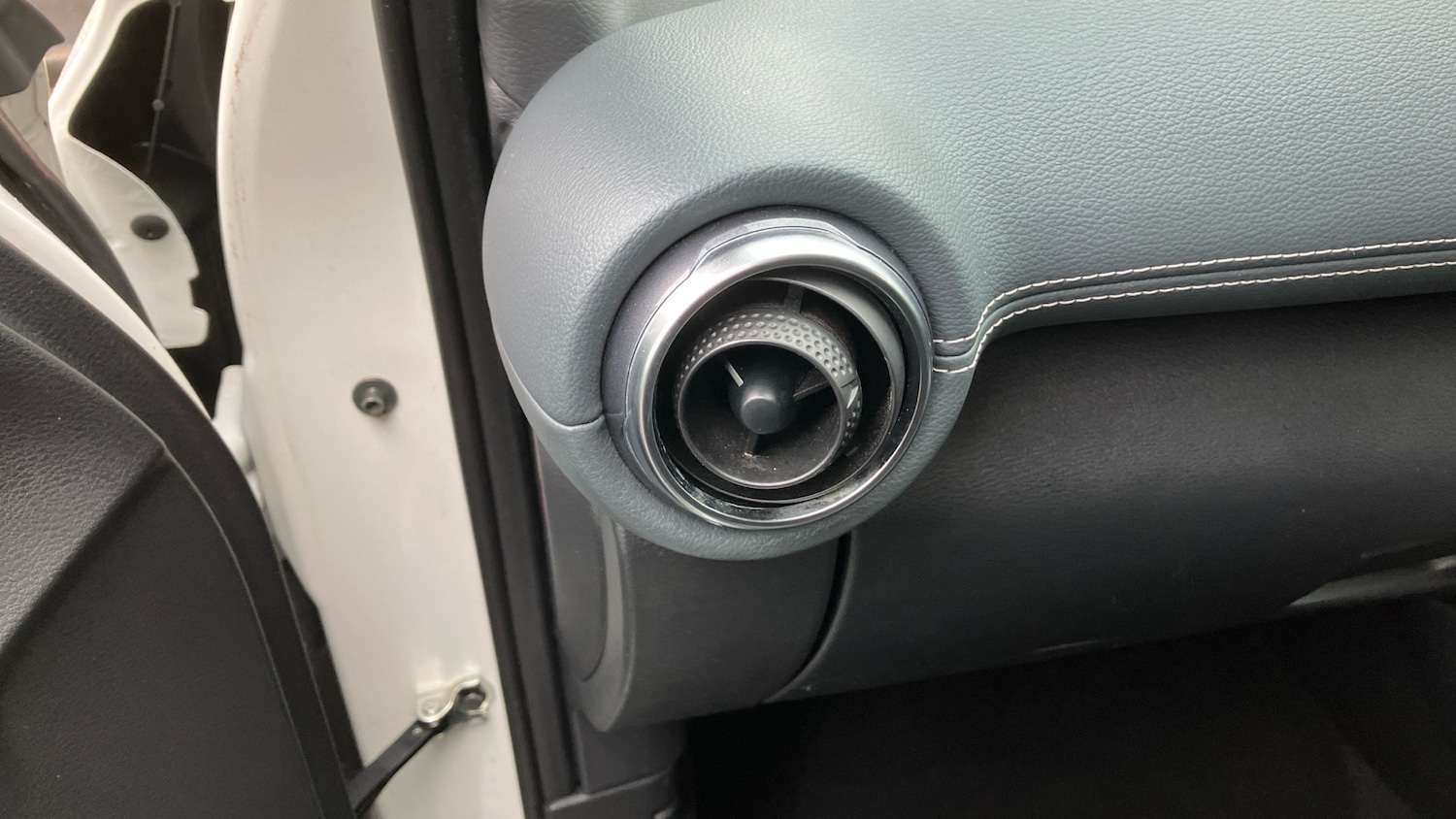 Used Nissan Juke 2020 for sale - 76198053: Photo 37