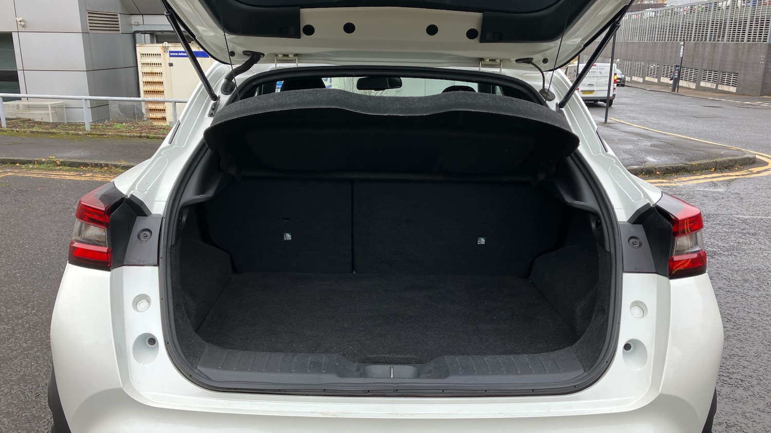 Used Nissan Juke 2020 for sale - 76198053: Photo 4