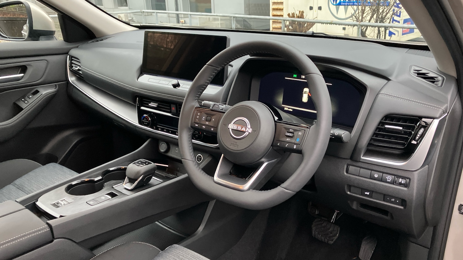 Used Nissan X-Trail 2025 for sale - 76504348: Photo 11