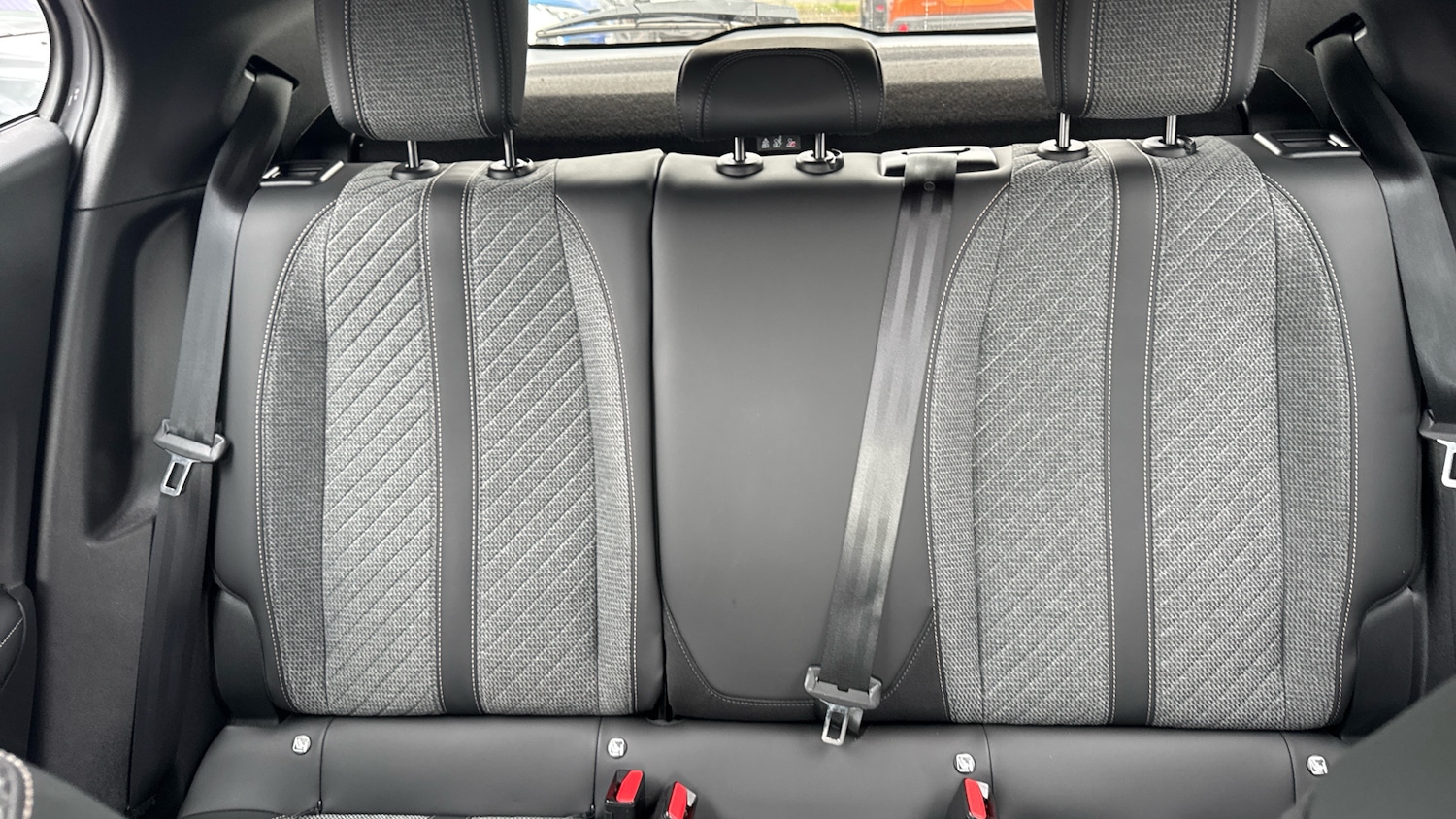 Used Peugeot 2008 2024 for sale - 76817399: Photo 15