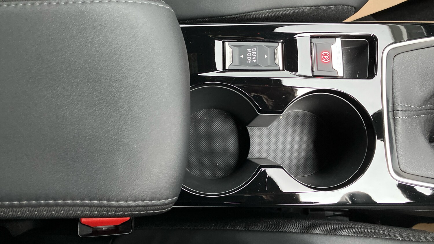 Used Peugeot 2008 2024 for sale - 76817399: Photo 42