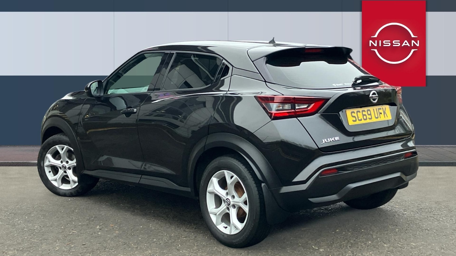 Used Nissan Juke 2019 for sale - 76765061: Photo 2