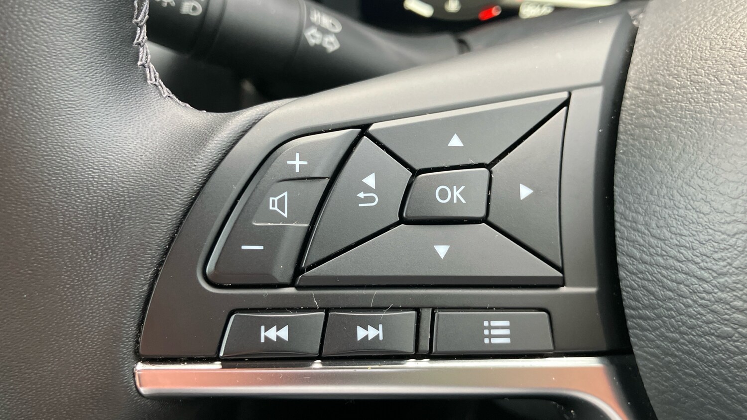 Used Nissan Juke 2024 for sale - 77716063: Photo 23