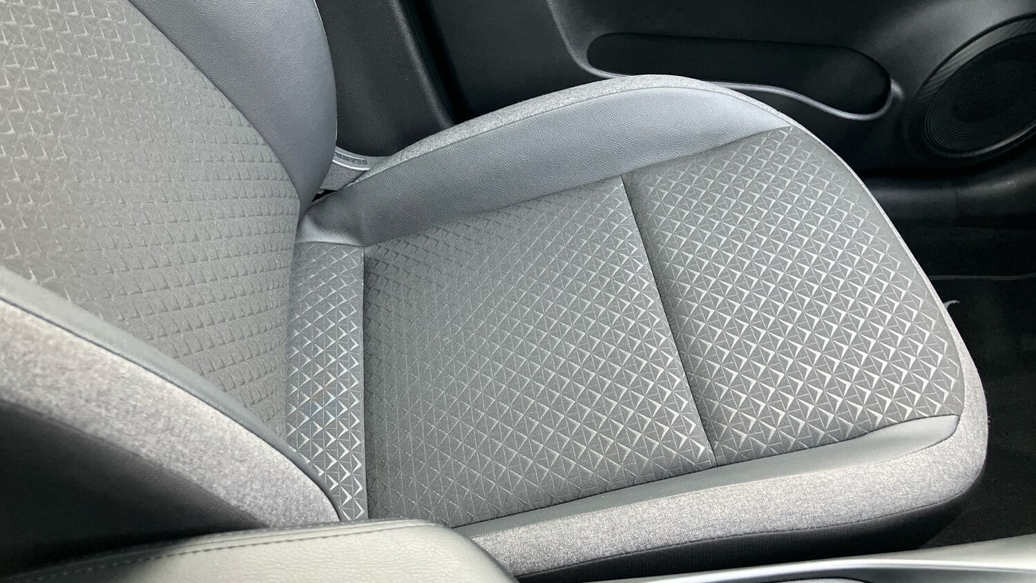 Used Nissan Juke 2024 for sale - 77716063: Photo 28