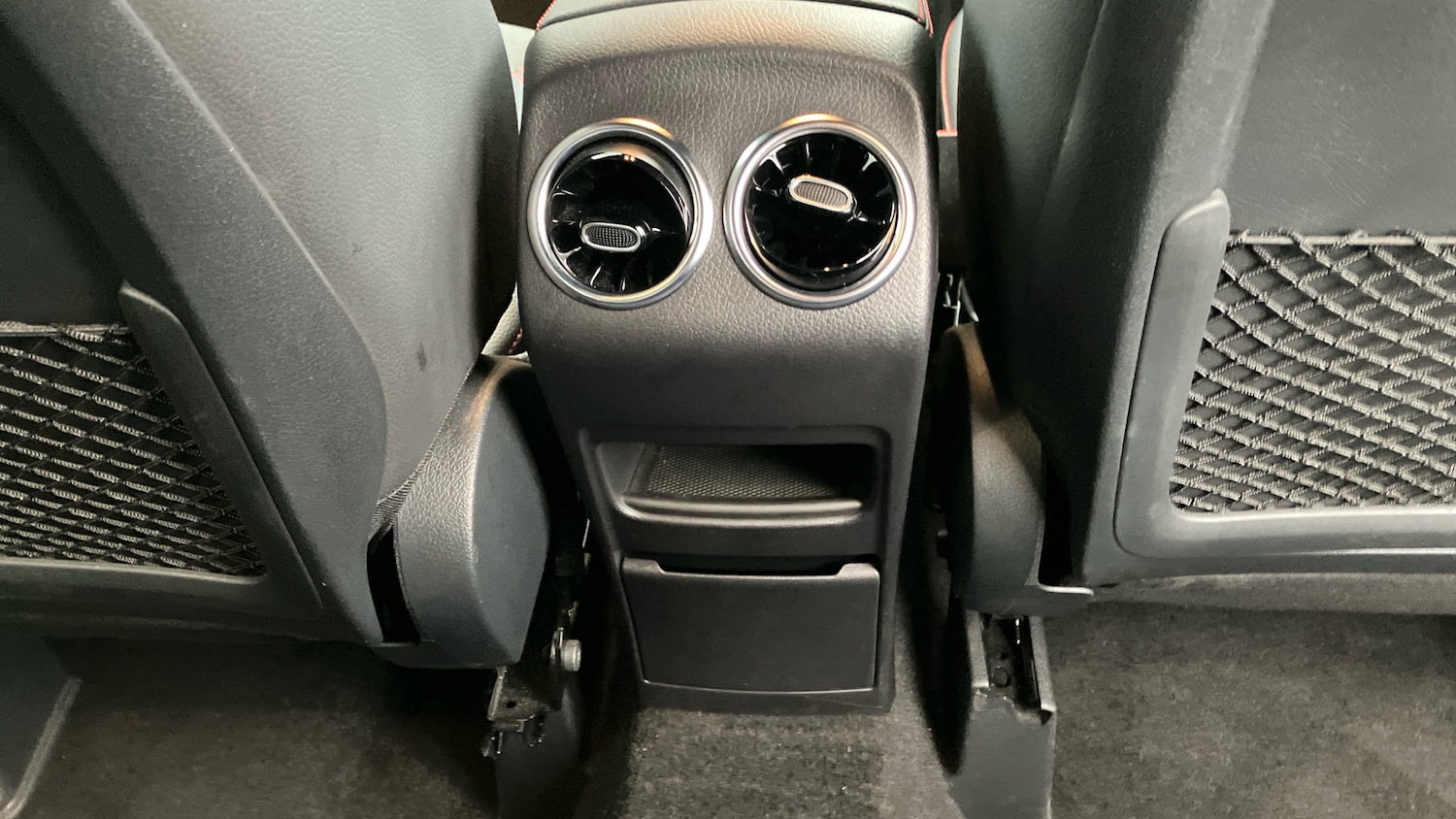 Used Mercedes-Benz B Class 2020 for sale - 77161013: Photo 36