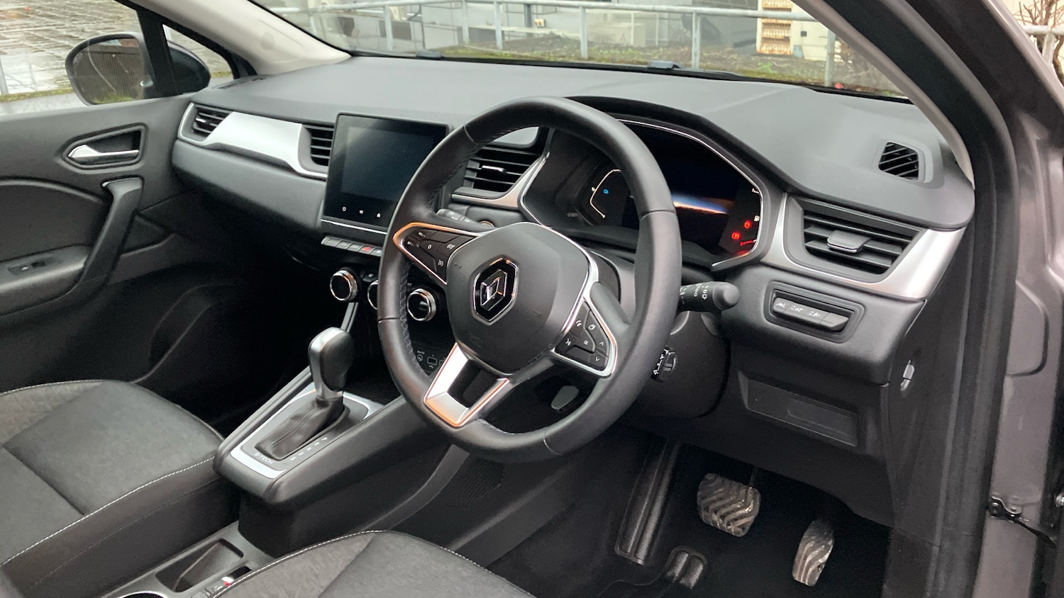 Used Renault Captur 2022 for sale - 76551172: Photo 11