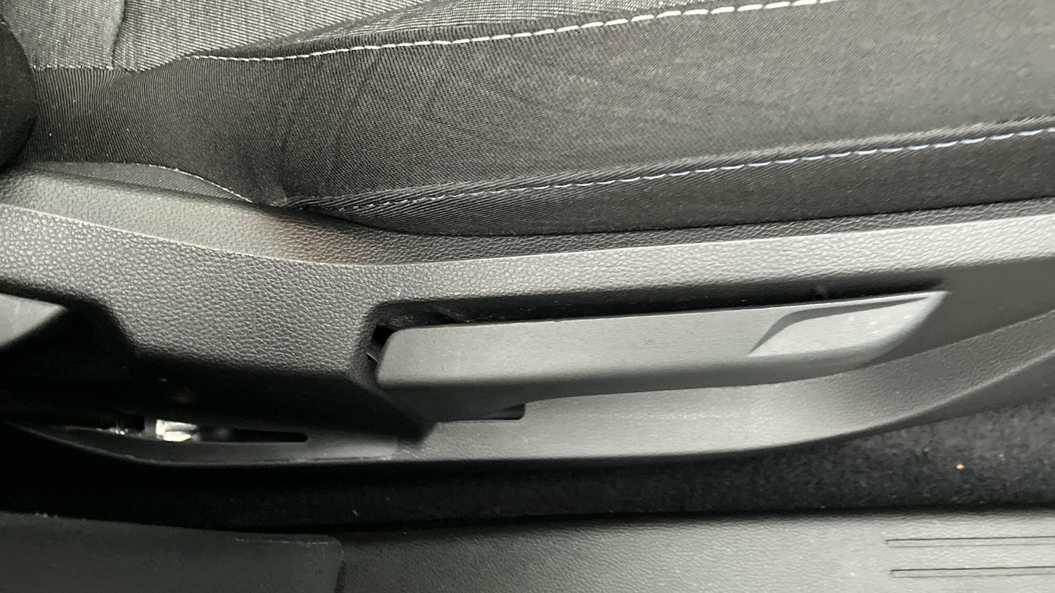 Used Renault Captur 2022 for sale - 76551172: Photo 28