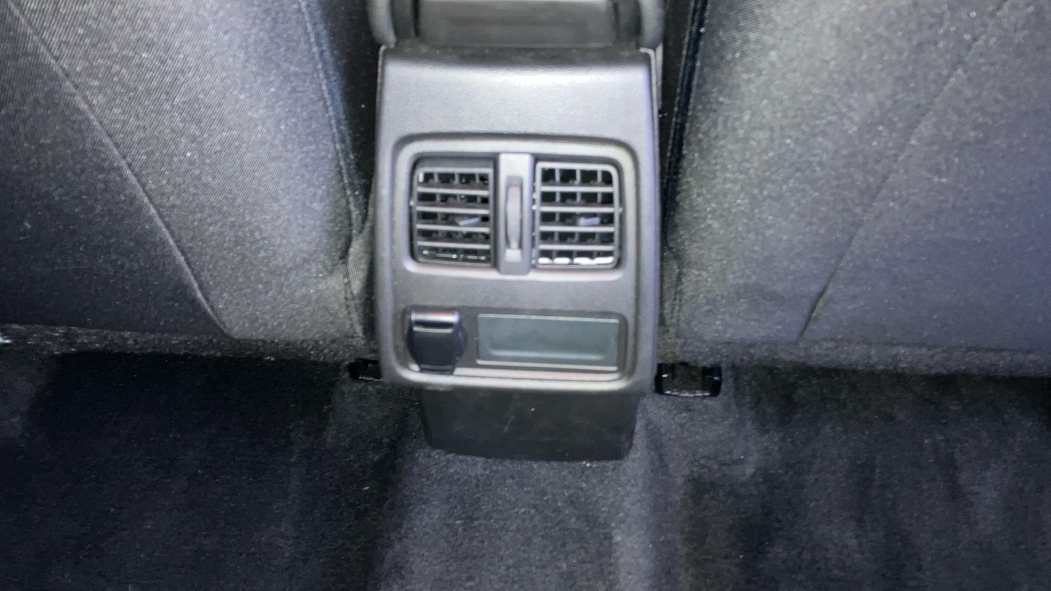 Used Renault Captur 2022 for sale - 76551172: Photo 33