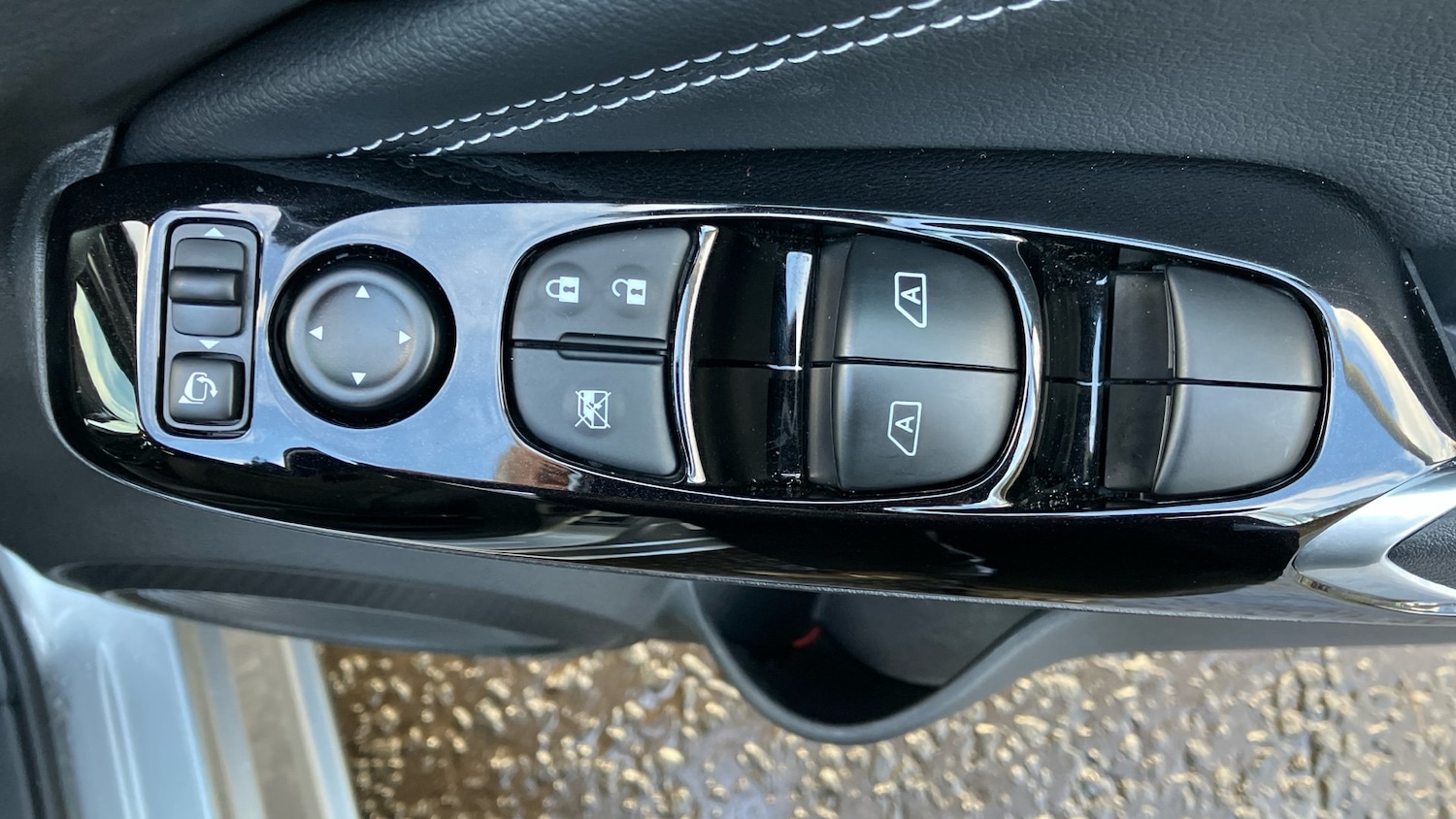 Used Nissan Juke 2024 for sale - 77197934: Photo 31