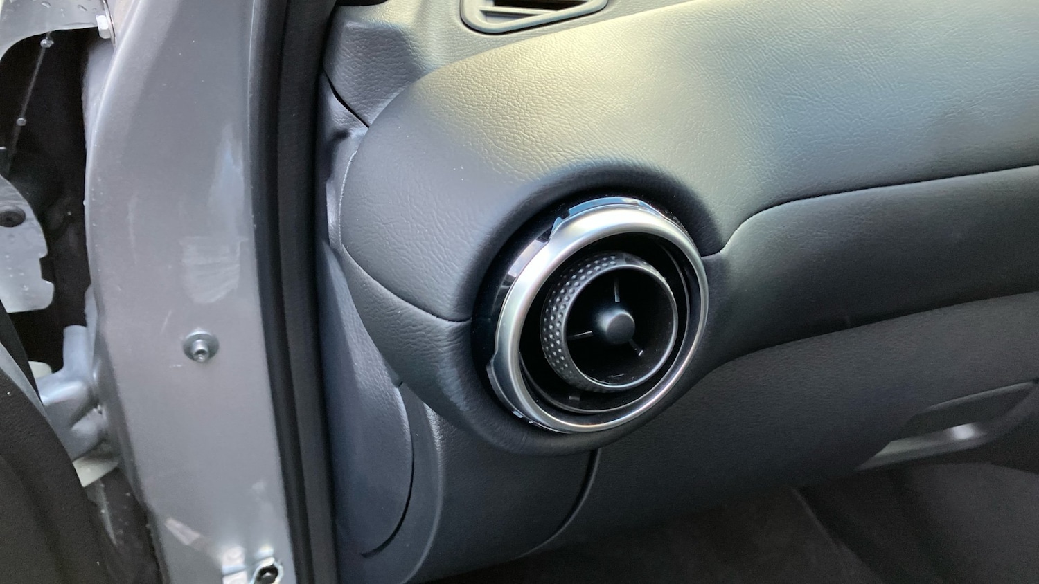 Used Nissan Juke 2024 for sale - 77197934: Photo 39