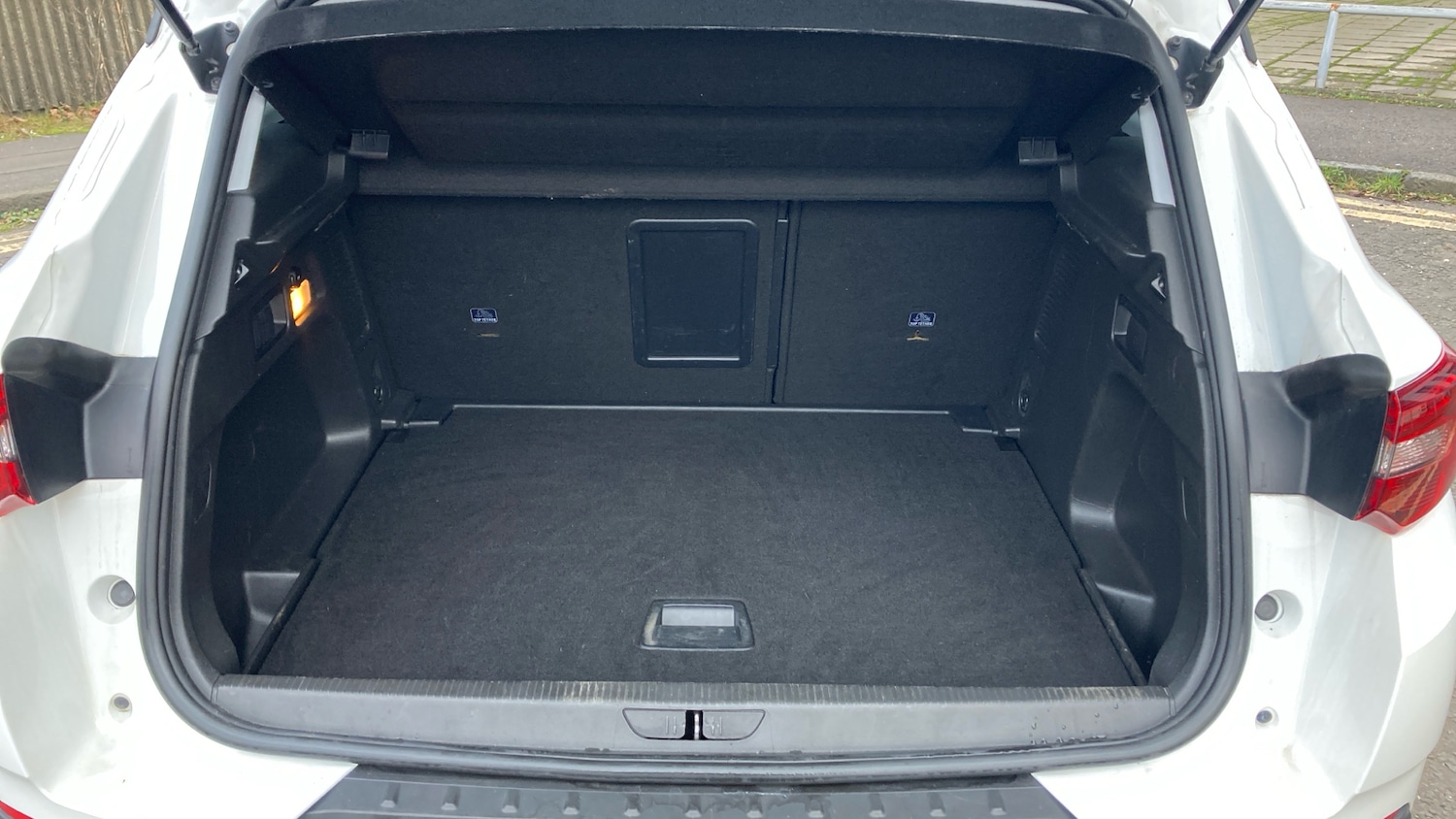 Used Vauxhall Grandland X 2019 for sale - 77460179: Photo 4