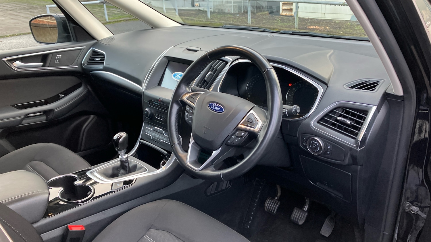 Used Ford Galaxy 2022 for sale - 76957326: Photo 11